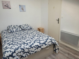 
                                                                                        Location
                                                                                         ROYAN Pontaillac loc.meublée 1 à  12 mois possible