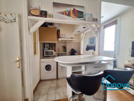 
                                                                                        Vente
                                                                                         Rue d'Armaillé - 17ème : Studio traversant, ultra-fonctionnel