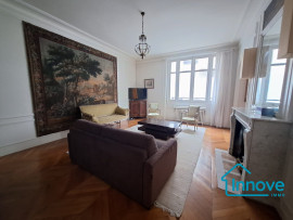 Location
Rue de l'Université 7ème arrondissement : Appartement meubl?
