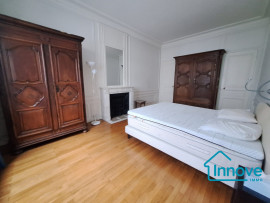 Location
Rue de l'Université 7ème arrondissement : Appartement meubl?