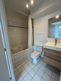 
                                                                                        Location
                                                                                         Rueil centre - Studio 31m2 meublé + Cave + Parking