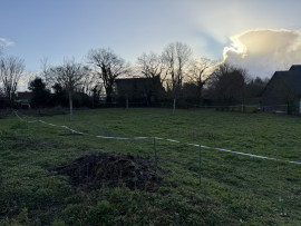 
                                                                                        Vente
                                                                                         SAINT AMAND VILLAGES TERRAIN de 1365 M2