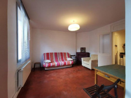 
                                                                                        Location
                                                                                         Saint Cloud Duplex 2 pièces 38 m² Montretout