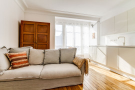 Location
Saint Germain des Prés - Petit Sevres (loyer tout inclus)