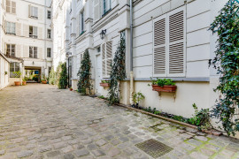 Location
Saint Germain des Prés - Petit Sevres (loyer tout inclus)