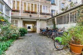 Location
Saint Germain des Prés - Petit Sevres (loyer tout inclus)