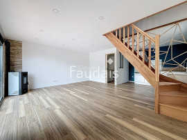 
                                                                                        Vente
                                                                                         SAINT JEAN D'ELLE - Maison de 2026 avec terrasse au pied des