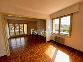 
                                                                                        Vente
                                                                                         SAINT LO 