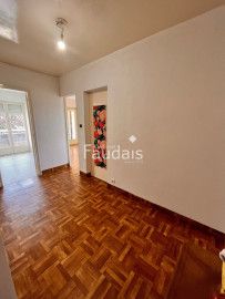 
                                                                                        Vente
                                                                                         SAINT LO 