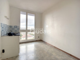 
                                                                                        Location
                                                                                         SAINT-LO 