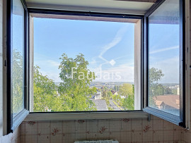 
                                                                                        Vente
                                                                                         SAINT-LO - Appartement proche Lycée Curie 