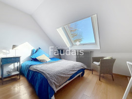 
                                                                                        Vente
                                                                                         SAINT LO Bus de ville