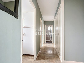 
                                                                                        Vente
                                                                                         SAINT-LO , CENTRE VILLE AVEC ASCENSEUR