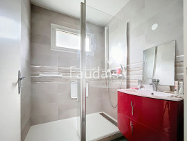 
                                                                                        Vente
                                                                                         SAINT-LO , CENTRE VILLE AVEC ASCENSEUR