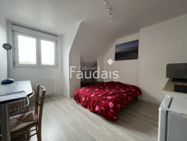 
                                                                                        Vente
                                                                                         SAINT LO Hyper centre