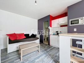 
                                                                                        Vente
                                                                                         SAINT-LO, IMMEUBLE LOCATIF - 8 STUDIOS MEUBLÉS