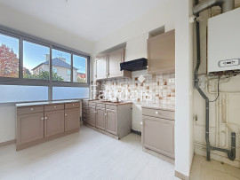 
                                                                                        Vente
                                                                                         SAINT LO limite AGNEAUX