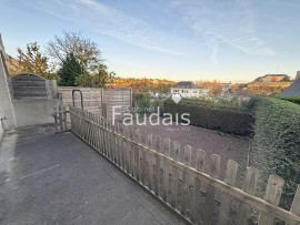 
                                                                                        Vente
                                                                                         SAINT LO limite AGNEAUX