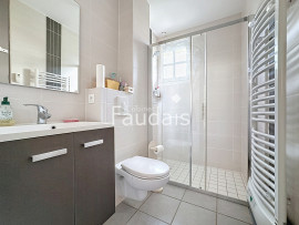 
                                                                                        Vente
                                                                                          SAINT-LO maison 6 pièces avec jardin  