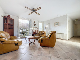 Vente
SAINT-LO - Maison 88m2 vie de plain pied avec jardin- quarti