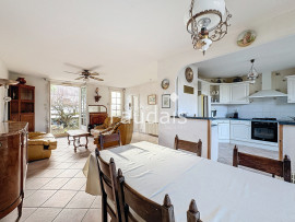 Vente
SAINT-LO - Maison 88m2 vie de plain pied avec jardin- quarti