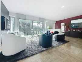 
                                                                                        Vente
                                                                                          SAINT LO maison d'architecte.