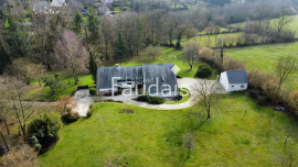 
                                                                                        Vente
                                                                                          SAINT LO maison d'architecte.