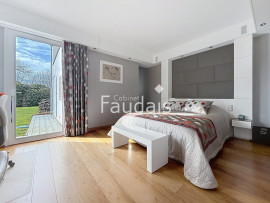 
                                                                                        Vente
                                                                                          SAINT LO maison d'architecte.