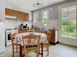 
                                                                                        Vente
                                                                                         SAINT-LO PAVILLON 6 CHAMBRES VIE DE PLAIN-PIED