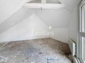 
                                                                                        Vente
                                                                                         SAINT-LO , proche du haras et des commodités, maison de 86m2