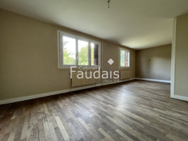 
                                                                                        Vente
                                                                                         SAINT LO - Proximité du Centre-Ville et des bus