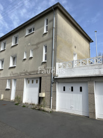 
                                                                                        Vente
                                                                                         SAINT LO - Proximité du Centre-Ville et des bus