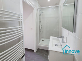 
                                                                                        Location
                                                                                         Saint-Louis, studio au calme de 24 m2