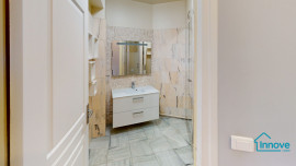 
                                                                                        Vente
                                                                                         Saint-Mandé – Superbe 4 pièces lumineux avec balcon dans une