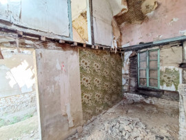 Vente
Saint-Maurice : à reconstruire !