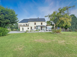 
                                                                                        Vente
                                                                                         Saint-Romphaire Maison de campagne Terrain 2688 m2 