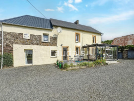 
                                                                                        Vente
                                                                                         Saint-Romphaire Maison de campagne Terrain 2688 m2 