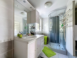 
                                                                                        Vente
                                                                                         Saint-Romphaire Maison de campagne Terrain 2688 m2 