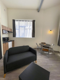 
                                                                                        Location
                                                                                         Secteur BELLEVUE loft sympa meublé