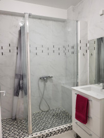 
                                                                                        Location
                                                                                         Sérénité, calme et confort- 2 chs – Marseille 4e