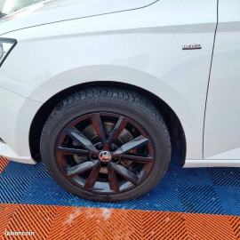 Voiture
Skoda Fabia 1.0 TSI - 12V TURBO