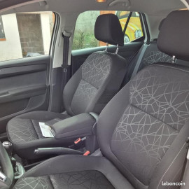 Voiture
Skoda Fabia 1.0 TSI - 12V TURBO