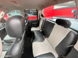 
                                                                                        Voiture
                                                                                         SLT 1500 QUAD CAB