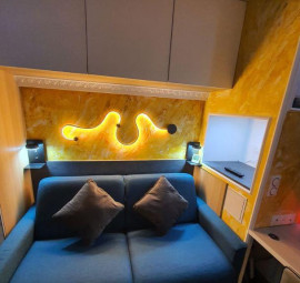 
                                                                                        Location
                                                                                         Somptueux Studio Meublé et Climatisé - Haute Stand