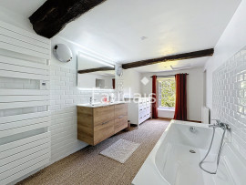 Vente
Soulles -maison de charme en pierre de 167 m2 avec vie de pl