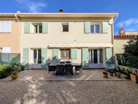 
                                                                                        Vente
                                                                                         Spacieuse maison 4 chambres - 10 mn des plages