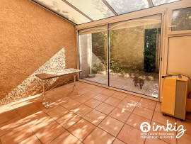 
                                                                                        Vente
                                                                                         Spacieuse villa familiale avec piscine et garage