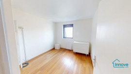 
                                                                                        Vente
                                                                                         Spacieux 2 pièces 75014 - 51 m²