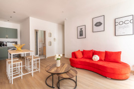 Location
Spacieux appartement rénové deux chambres (loyer tout inclus)