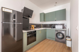 Location
Spacieux appartement rénové deux chambres (loyer tout inclus)